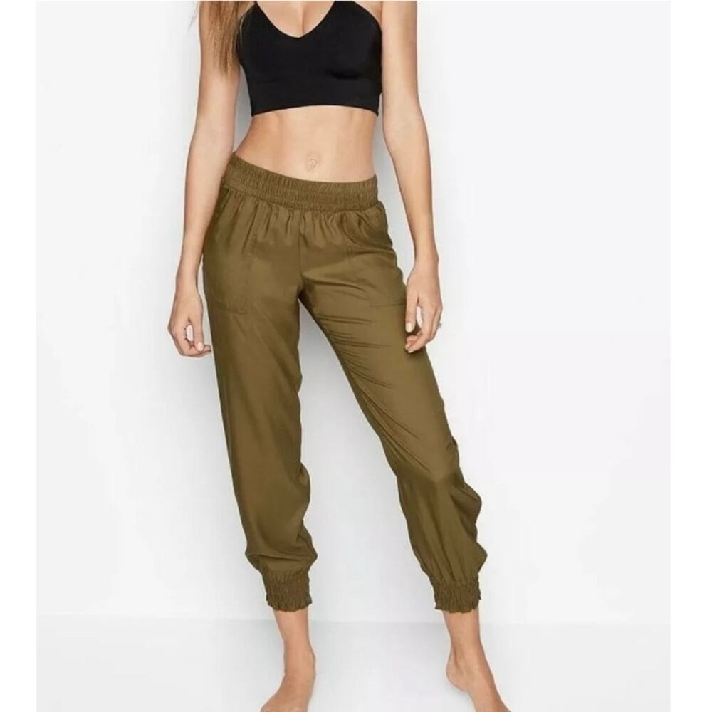 Victoria's Secret Size XS Satin Jogger Relaxed Jersey High Waist Chateau Green